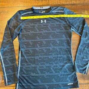 Under Armour Black and Grey Long Sleeve Heat Gear Shirt UPF 50